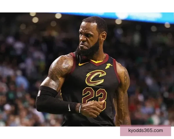 詹姆斯谈追平帕里什纪录回应质疑称湖人更好言论博眼球