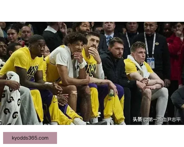 湖人更新伤情 里夫斯可出战 克勒贝尔无缘魔术战斗