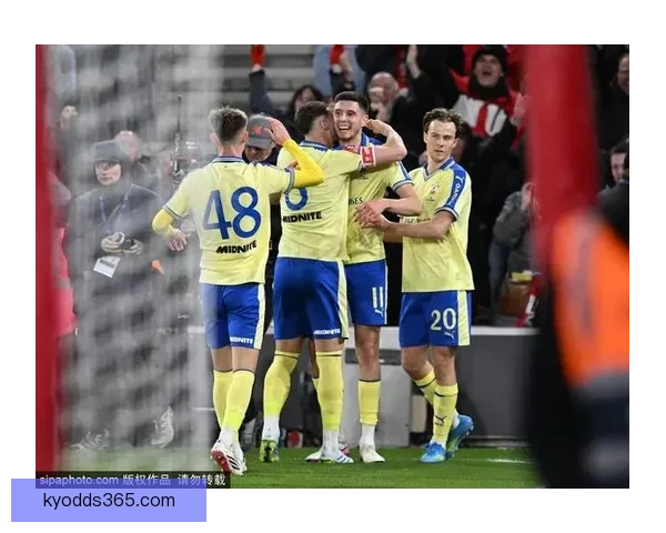 足总杯阿森纳遭遇逆转 本怀特失误致南安普敦2比1胜出